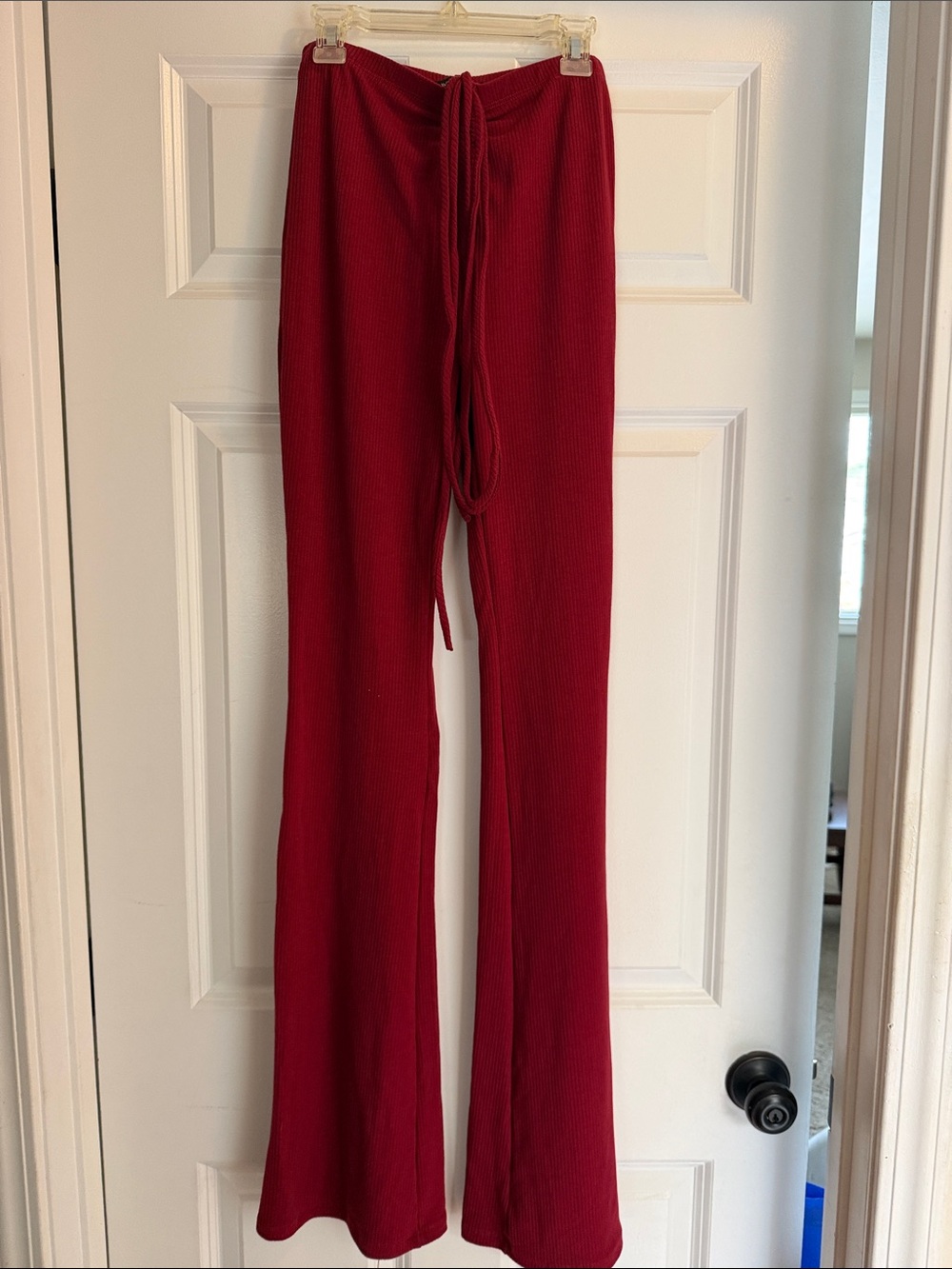 WinWin Red Ribbed Drawstring Flared Leggings